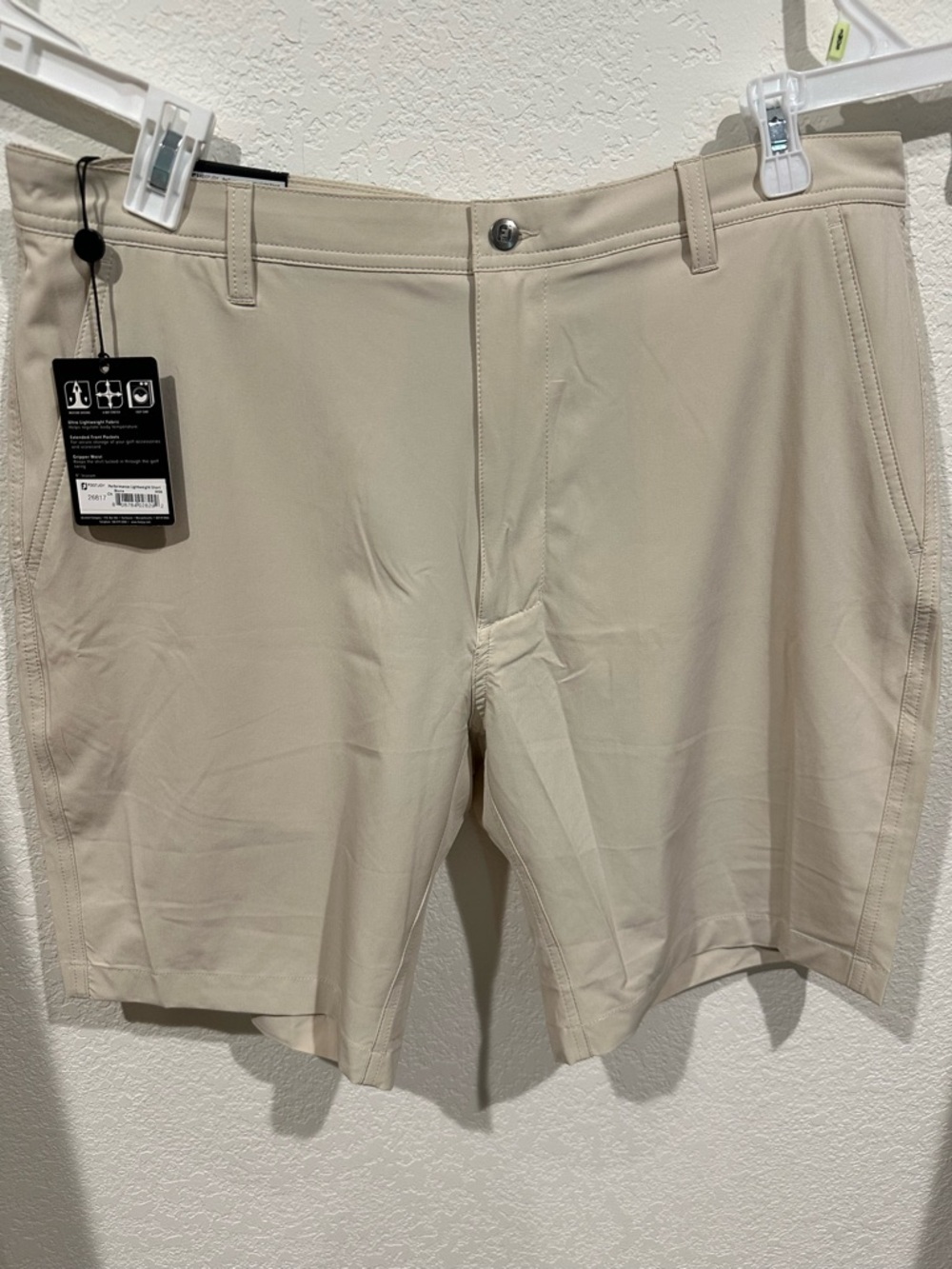 FootJoy Men's Light Beige Flat-Front Performance Shorts